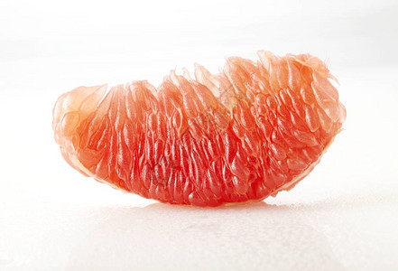 柚子在白色背景上被孤立的皮背景