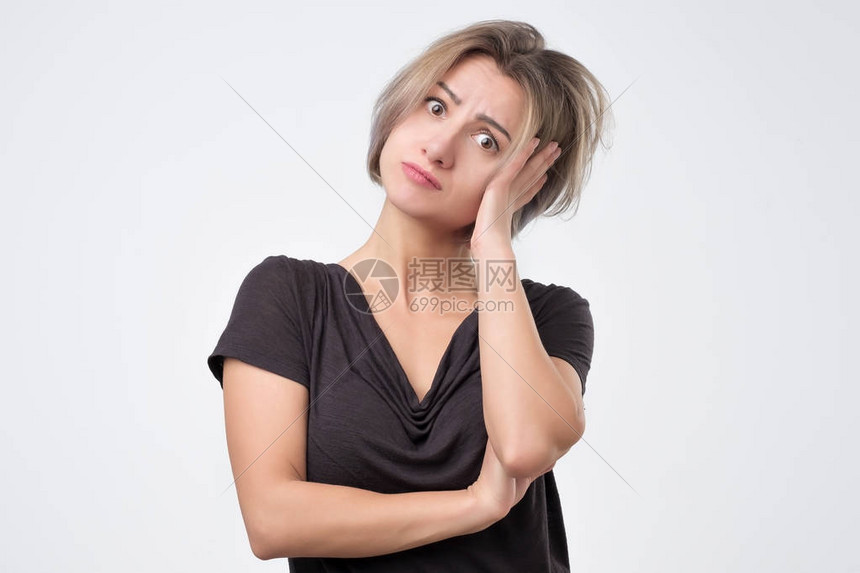 如何看待不明身份在数字时代的影响与挑战