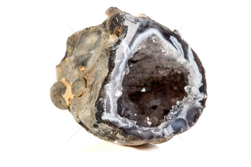 白色背景的长质矿岩石肾脏金羽绒图片