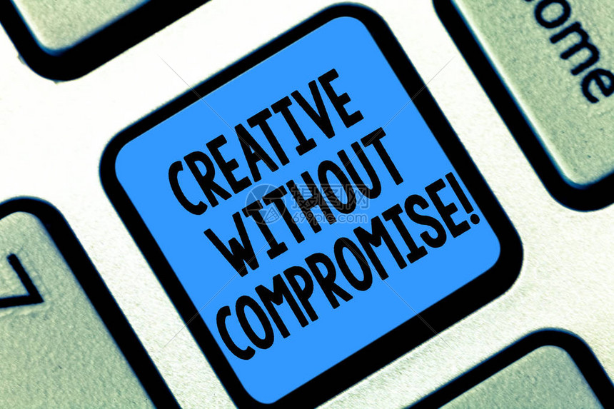 显示不妥协的创意的文字符号概念照片衡量善意和小创意键盘意图创建计算机消图片