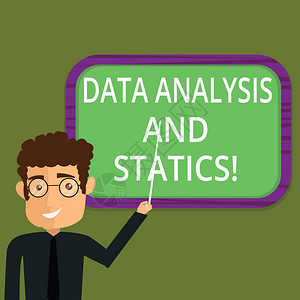 显示数据分析和静态的书写笔记商业照片展示图表分析统计信息人站着拿棍子指向壁背景图片