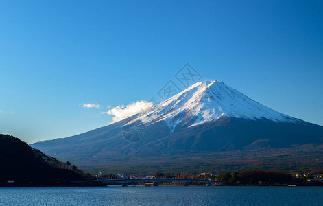 河口湖富士山风景日本的标志和象征山富士山风景日出在早晨时间图片