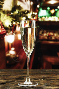 新年春背景的香槟杯文本位置cl图片