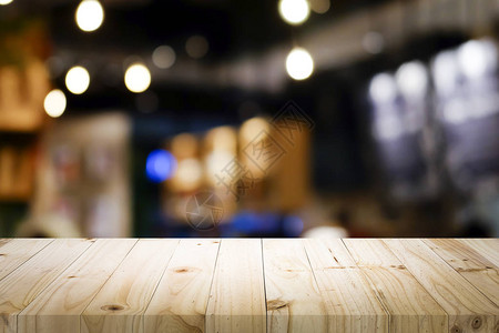 咖啡店或软饮料棒上目前产品的空木制表纸图片