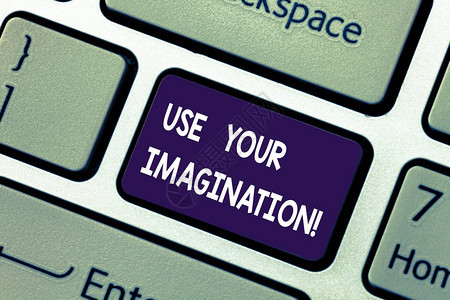 概念手写显示使用你的想象力商业照片展示使用形成想法的心理图片的能力键盘意图创建计图片