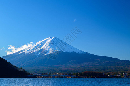 河口湖富士山风景日本的标志和象征山富士山风景日出在早晨时间图片