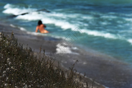 在黑海沿岸的非主流旅游胜地VamaVeche海滩放松身心图片