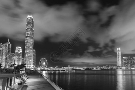 夜晚的香港维多利亚港图片