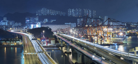 香港市的货港和高图片