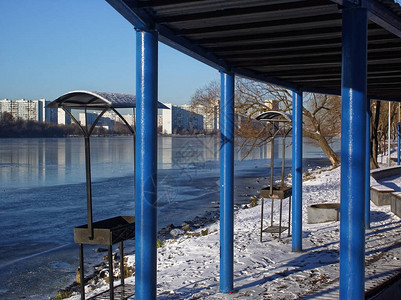 冬季莫斯科河堤岸公园地区印刷厂图片