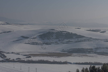 斯洛伐克东部SpisskeVlachy镇附近冬季图片