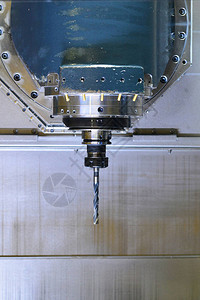 利用切割工具和中枢工具钻探调试和转金属的CNC图片