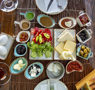 传统美味的土耳其早餐食物概念照图片