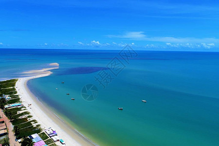 巴西伊亚州科伦鲍海滩的鸟瞰图般的风景很棒的海滩场景旅行目的地热带旅行假期旅图片