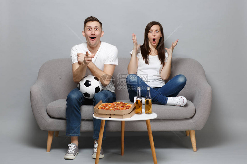 球迷与专家激辩