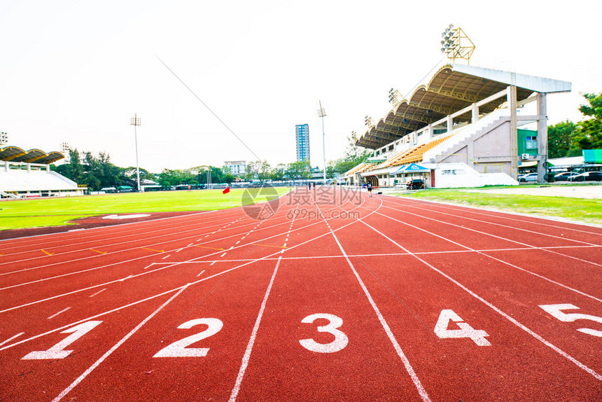 赛场数据全面采集与战术分析