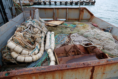 拖网中上层板渔网都位于小型渔钓图片