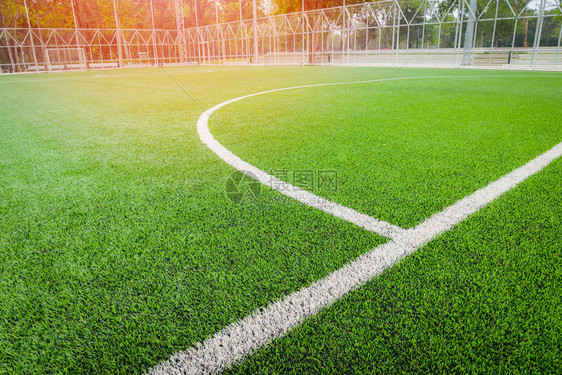 足球场五人制足球场绿草运动户外白线中心图片