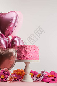 粉红生日蛋糕图片
