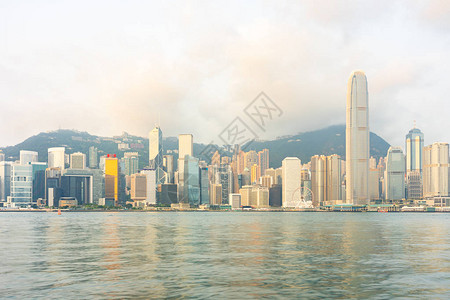 香港维多利亚港的全景广场地标摩天大楼PanoramaLan图片