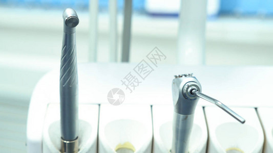 关闭牙科诊所的牙医设备医学和牙齿护理概念牙齿治图片