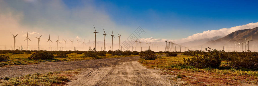 风力车在高风地区产生清洁能源图片