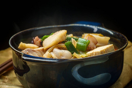 韩国海鲜炖菜也叫HaemulJeongol豆腐罗非图片