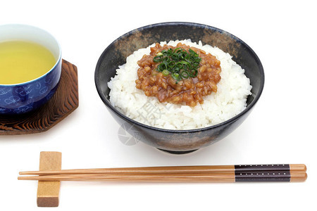 日本人的食物煮白米饭和图片