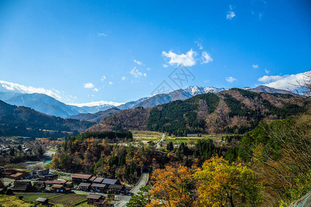 白川乡是一个山村图片