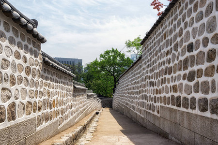 高宗国王所走的路在韩国首尔附近也被称为国王路这条路连接德寿宫和图片