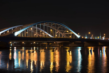 阿拉伯联合酋长国阿布扎比的Maqta桥图片