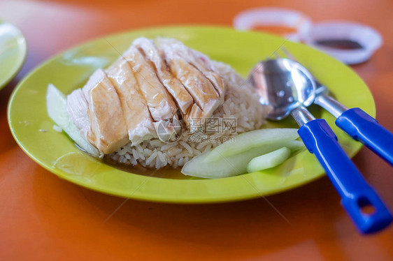 美味的新加坡鸡米海南图片