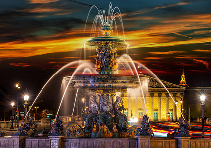 巴黎协和广场的海洋喷泉图片