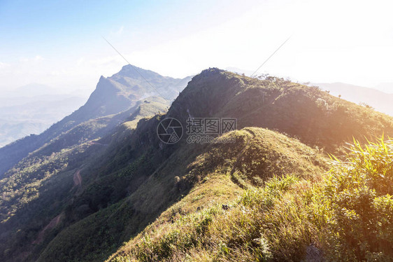 泰国清莱下午的多普达唐山风景观图片