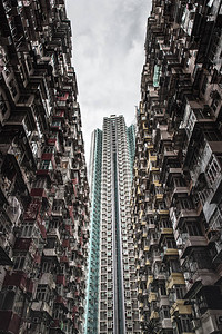 香港鲗鱼涌旧住宅区过度拥挤的房屋景观图片