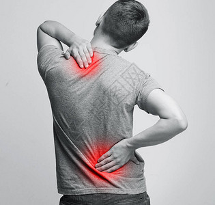人颈部和背部疼痛摸痛图片