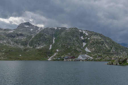 穿越瑞士山区的探险之旅极好FurkaP图片