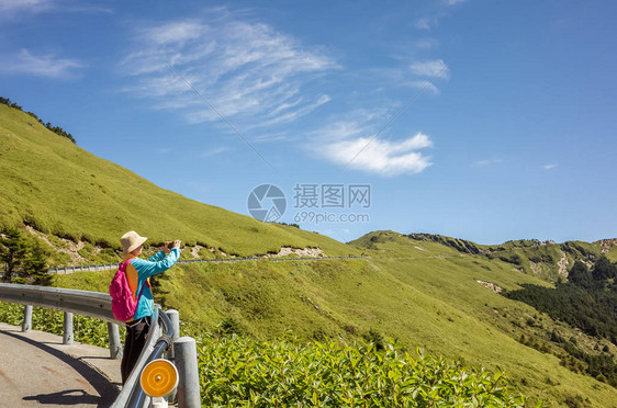 亚洲攀爬女在的图片