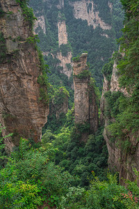 天津山脉的天堂支柱哈利路亚山图片