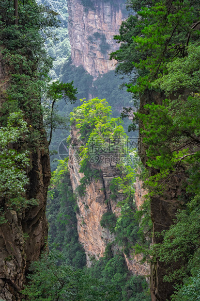 天津山脉的天堂支柱哈利路亚山图片