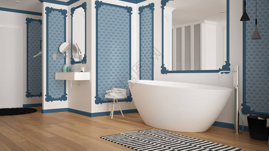 经典客房内的现代白色和蓝色浴室墙饰镶木地板带地毯和配件的浴缸简约的水槽和装饰吊灯图片