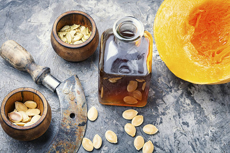 南瓜和健康南瓜籽油秋季食品图片