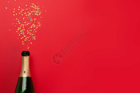 香槟酒和糖果的假日模板圣诞节生日或情人节的背景您可到顶端来图片