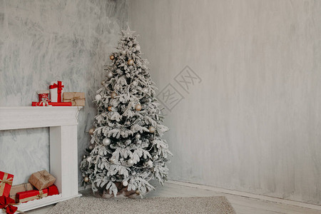 室内家居装饰圣诞新年树图片