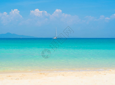 泰国安达曼海AndamanOcean旅游景点与蓝云之相吸引校对图片