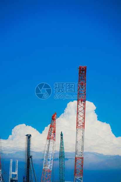 夏天的空雷雨和鹤图片