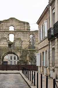 波尔多废墟的街道面孔法国加林宫罗马建筑图片