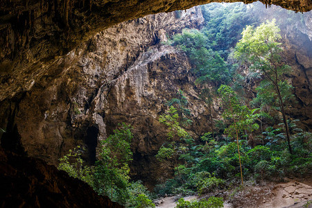 泰国PhrayaNakhon洞穴图片