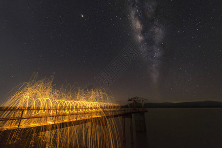 银河景观银河夜空与星和银河图片