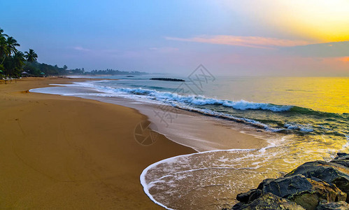 日落或日出海洋背景的热带大热带海滩摘要背景质使结构模糊图片